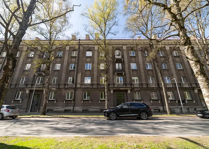 Spacious 2-level Penthouse In Reval