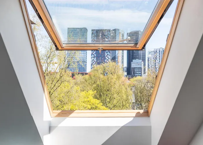 Spacious 2-level Penthouse In